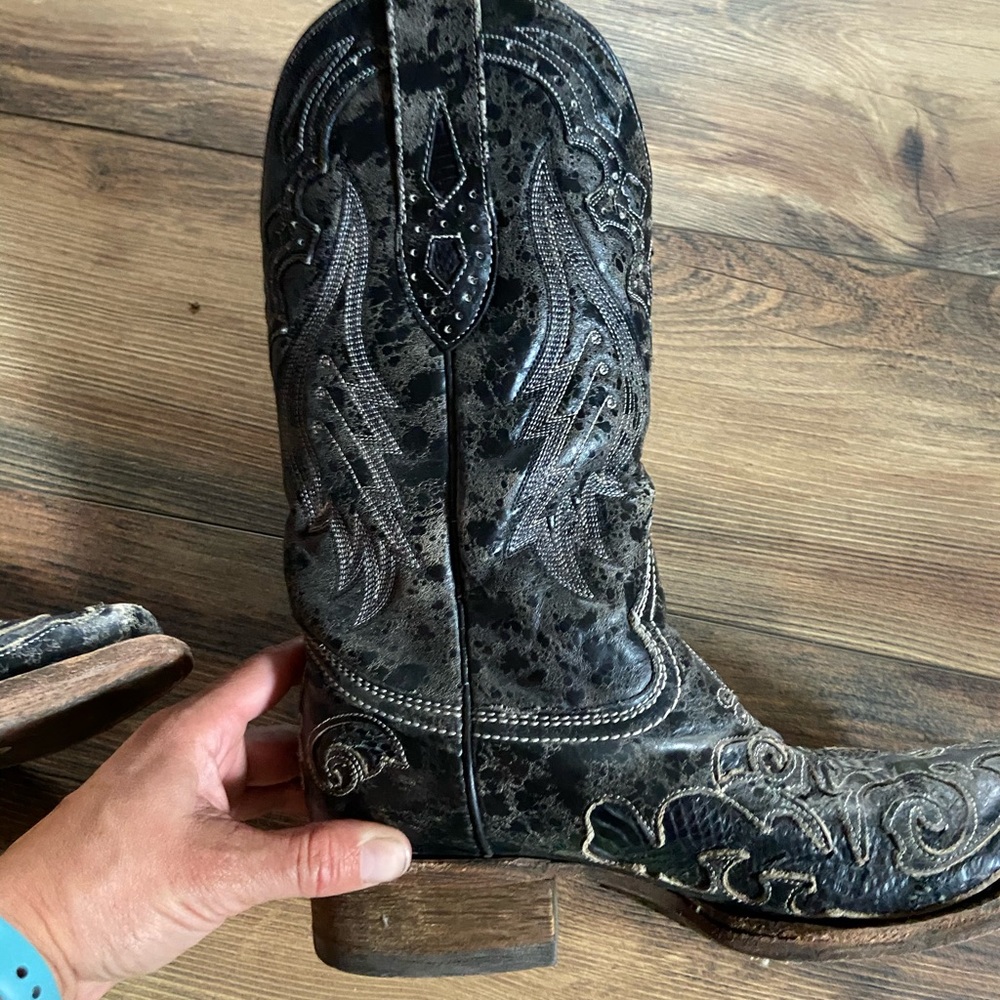 Corral Python Inlay boots 7.5B - Picture 8 of 8